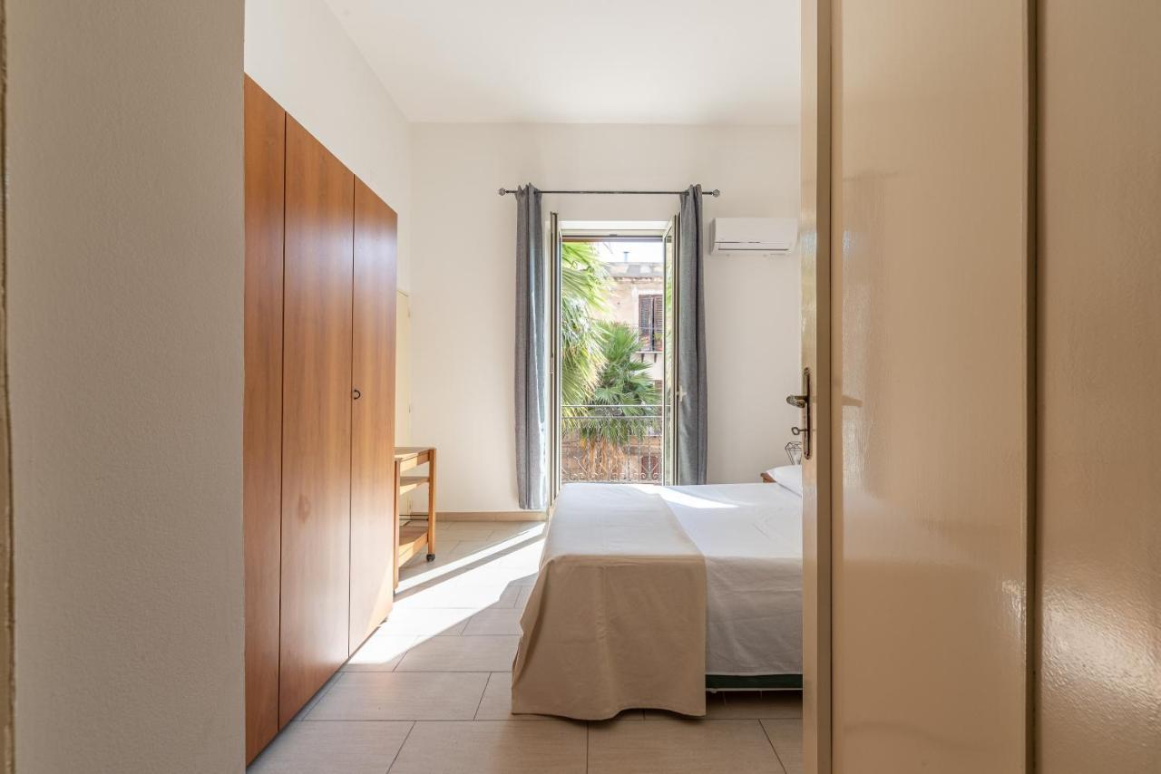 I Mori-Holiday Apartment Παλέρμο Εξωτερικό φωτογραφία