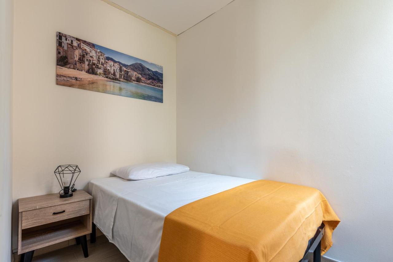 I Mori-Holiday Apartment Παλέρμο Εξωτερικό φωτογραφία