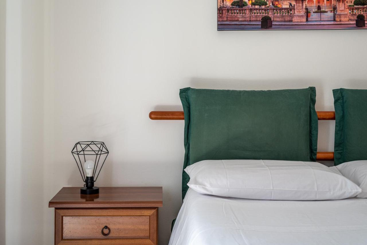 I Mori-Holiday Apartment Παλέρμο Εξωτερικό φωτογραφία