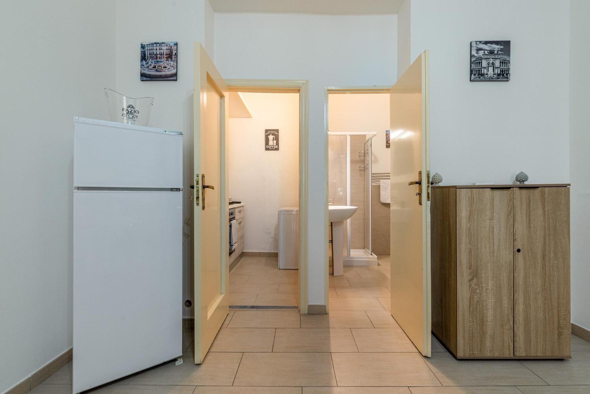 I Mori-Holiday Apartment Παλέρμο Εξωτερικό φωτογραφία