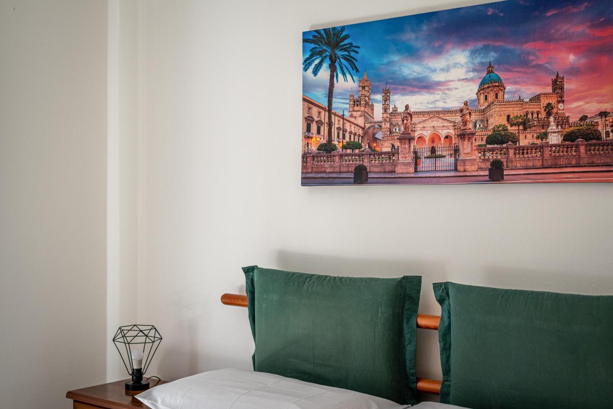 I Mori-Holiday Apartment Παλέρμο Εξωτερικό φωτογραφία