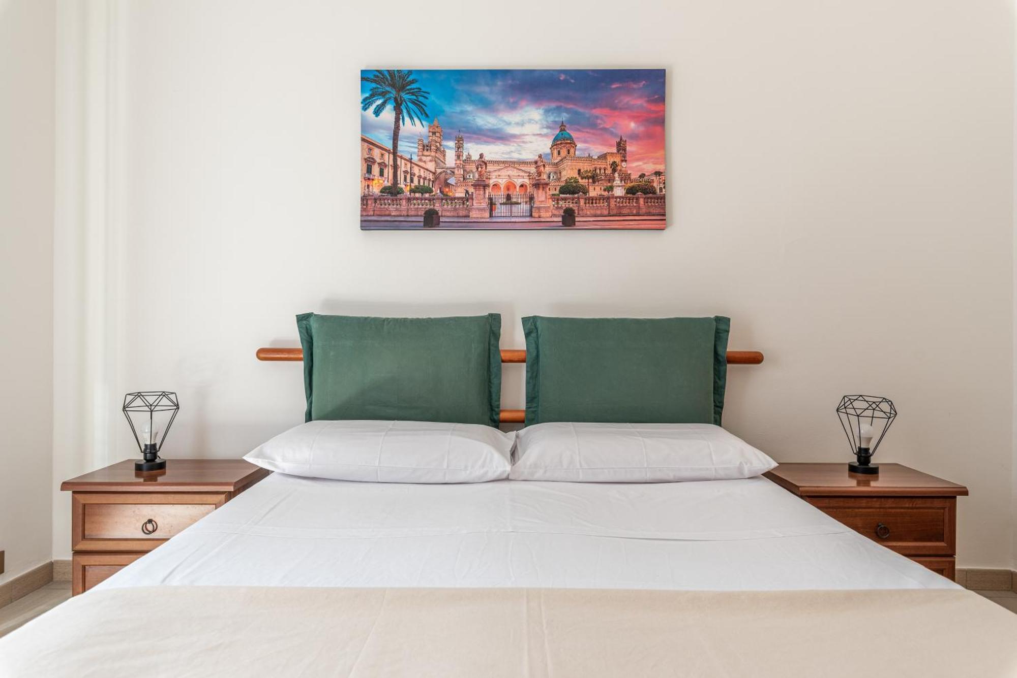 I Mori-Holiday Apartment Παλέρμο Εξωτερικό φωτογραφία